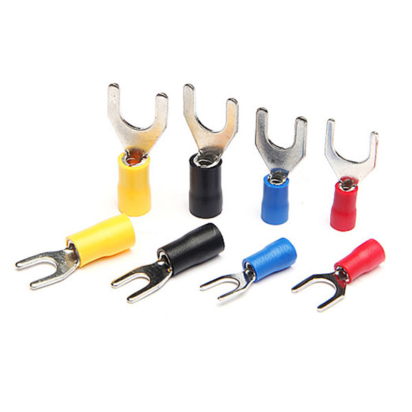 Spade terminal